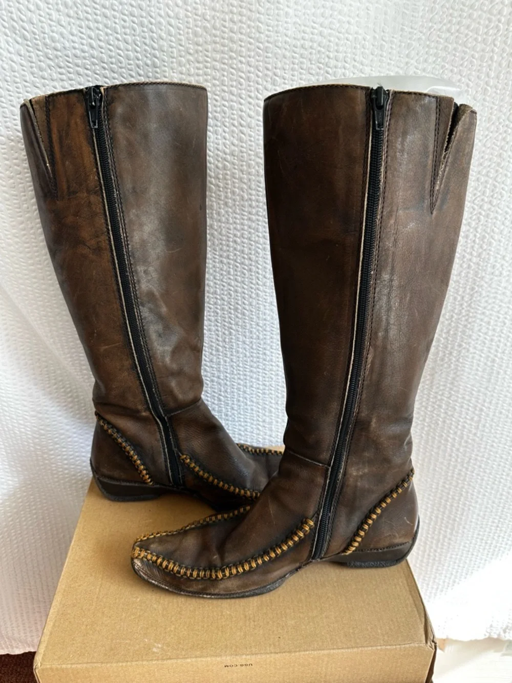 Pikolinos Brown Distressed Leather Tall Boots Whipstitch Side Zip Women’s EU 38